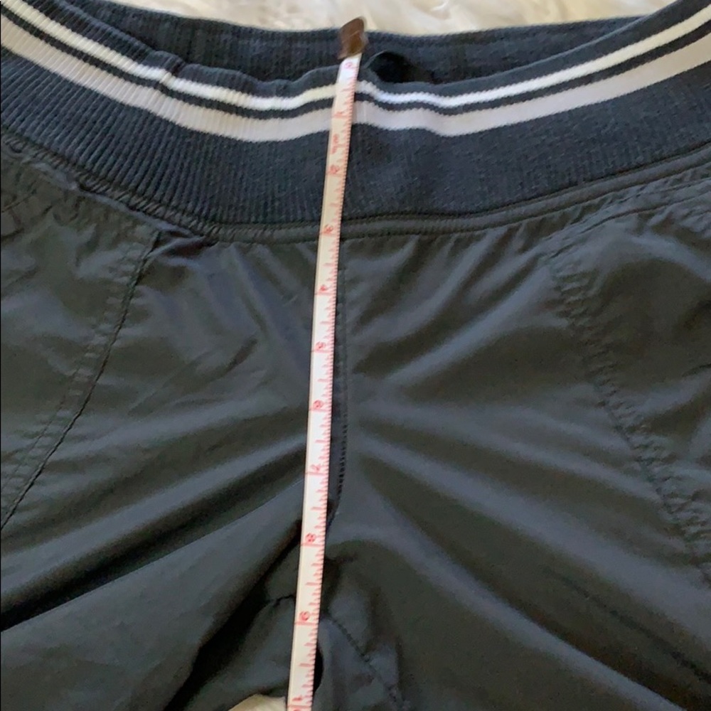 Nike Cargo Athletic Shorts - S - Picture 8 of 10